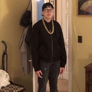 Meet your Posher, James